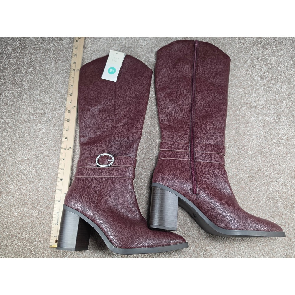 A New Day Womens Burgundy Pebbled Tall Block Heel Boots Pointed Toe Size 9.5